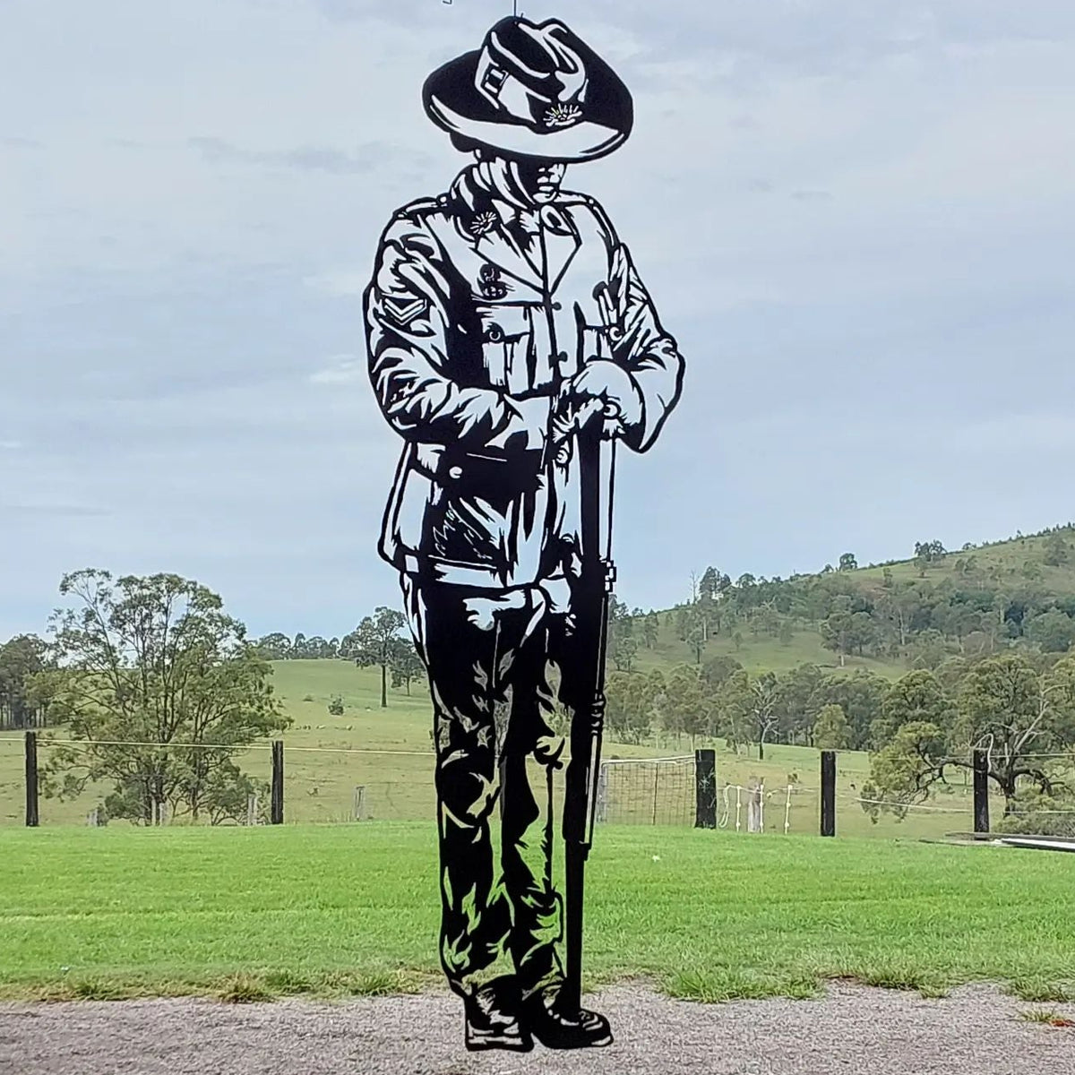 Modern Female Soldier, Life Size