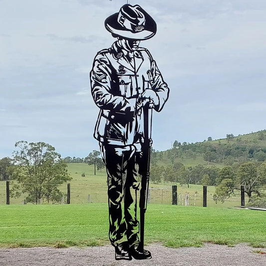 Modern Female Soldier, Life Size